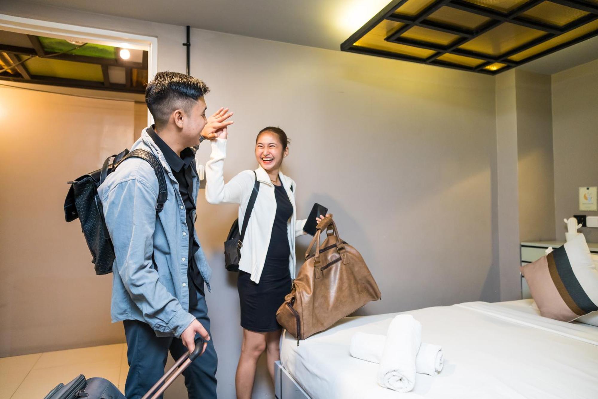 Abraham Manila - Located In Central Makati (Adults Only) Makati City Eksteriør bilde